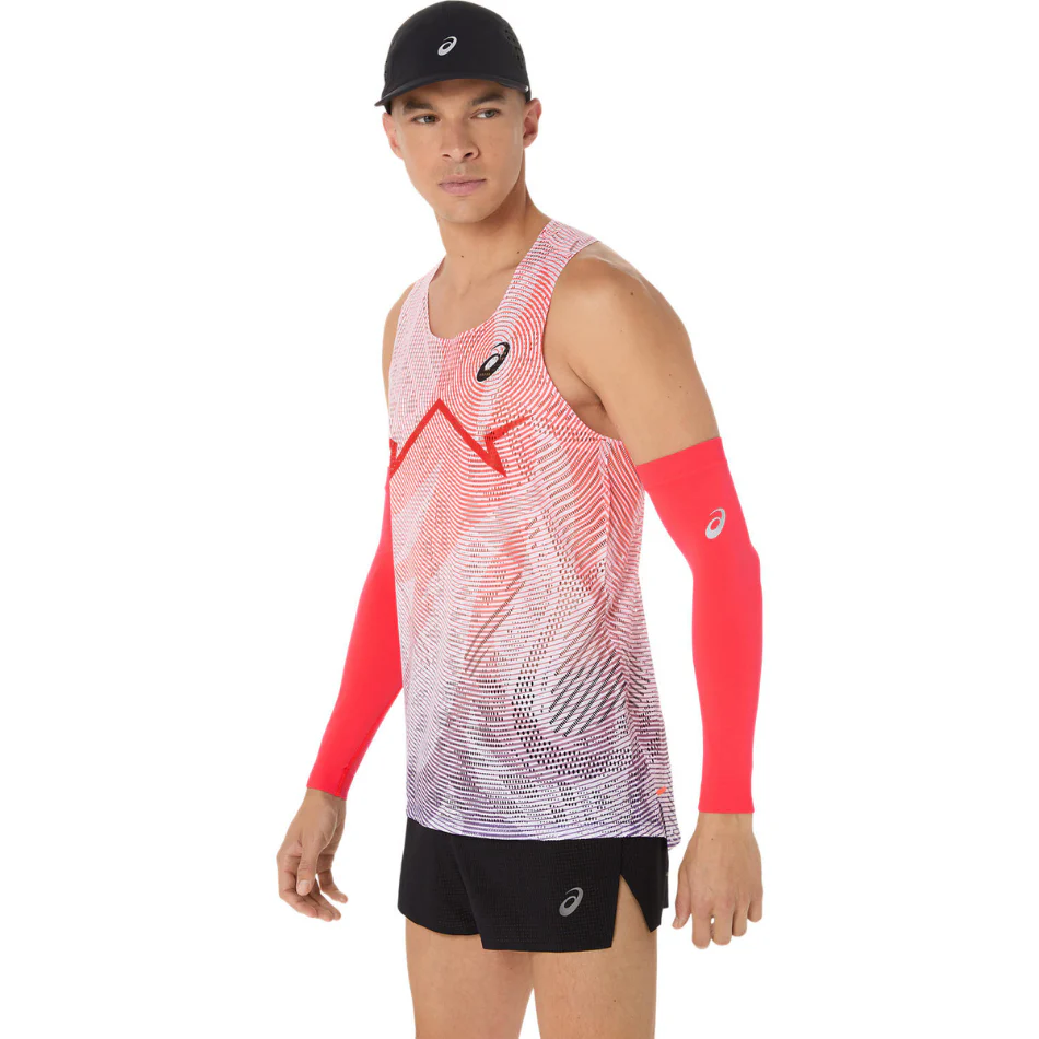 ASICS Men's Metaspeed Running Singlet in Flash Red AW25 - Image 4