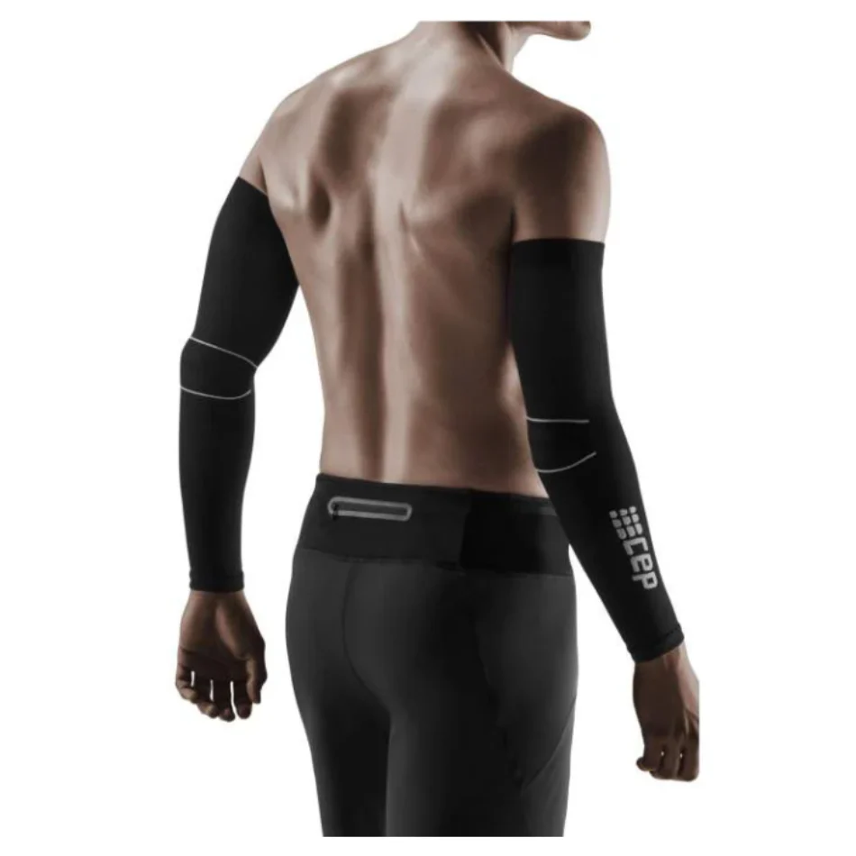 CEP Unisex Compression Arm Sleeves in Black - Image 2