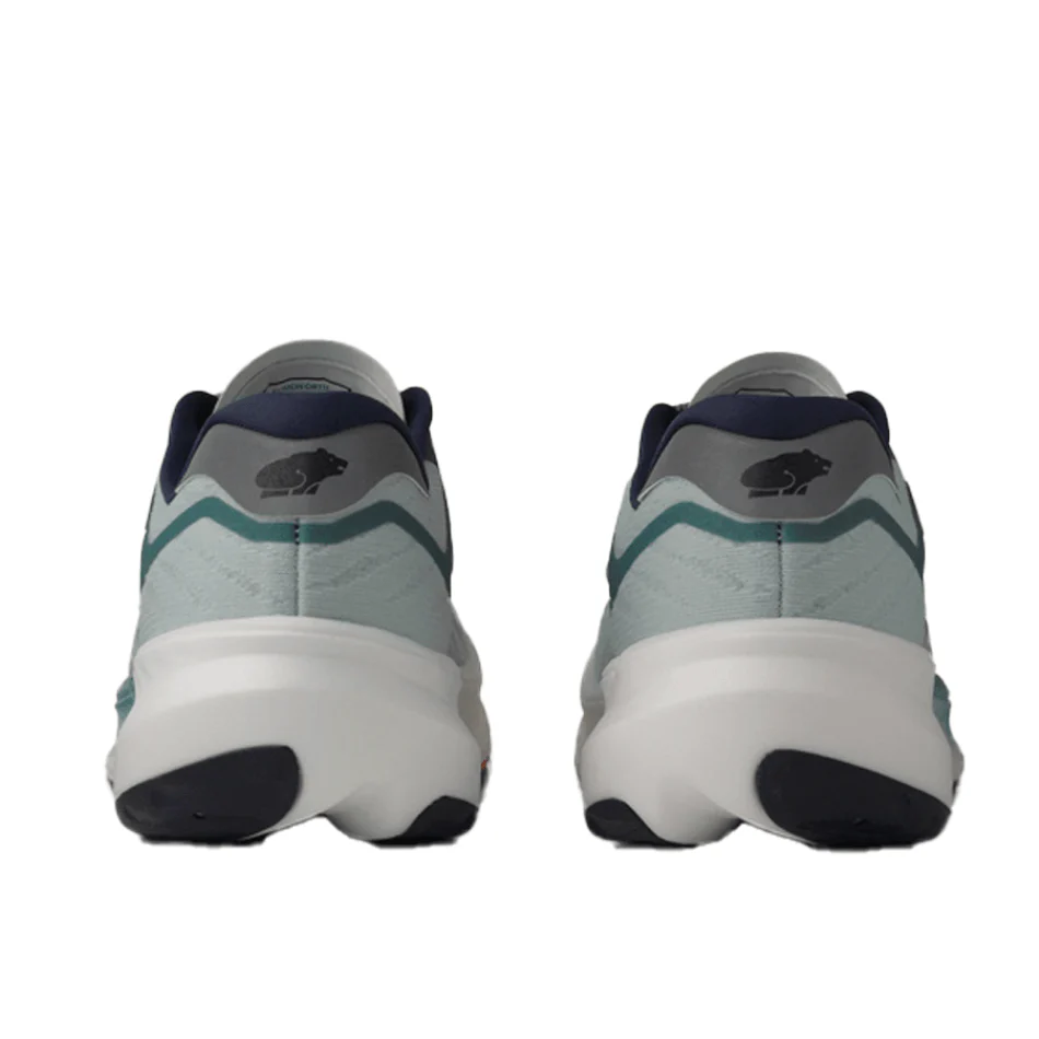 Karhu Men's Fusion 4.0 in Sky Gray/Green Flash - Image 2