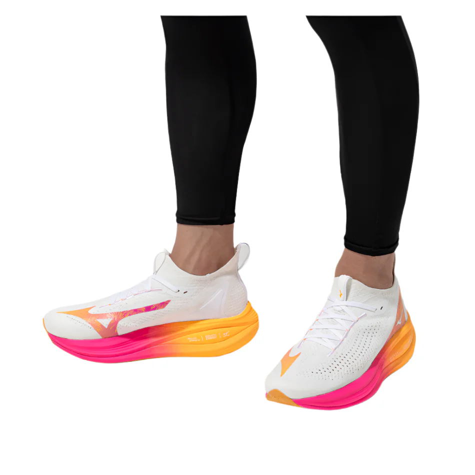 Mizuno Unisex Neo Vista 2 Running Shoes in White/White/Pink Tetra AW25 - Image 2