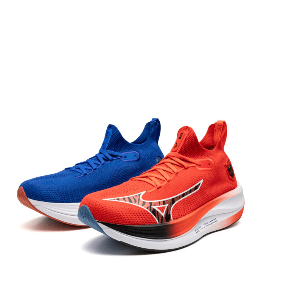 Mizuno Unisex Neo Vista Running Shoes in Oni Demon Mizuno Ignition Red/Black/Baseball Blue SS25 - Image 10