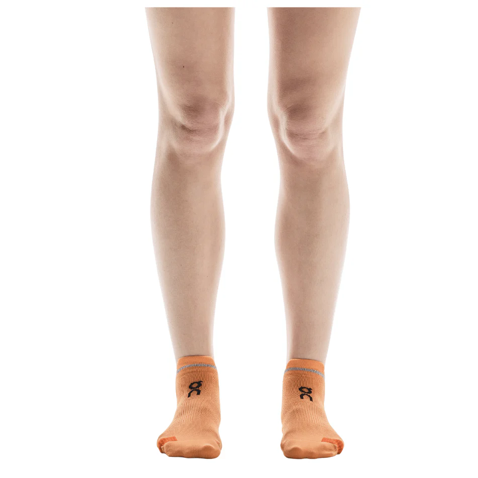 On Unisex Performance Run Sock Low Rise SS25 - Image 12