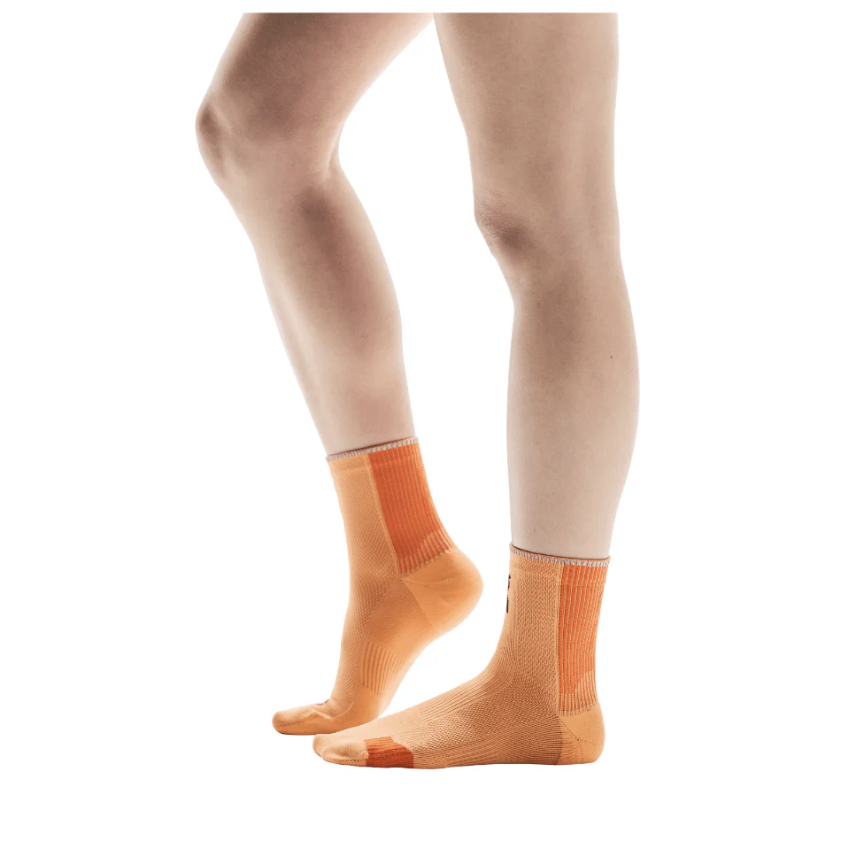 On Unisex Performance Run Sock Mid Rise SS25 - Image 11
