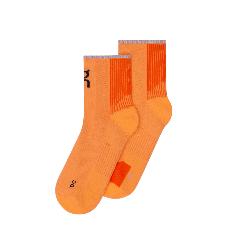 On Unisex Performance Run Sock Mid Rise SS25 - Image 9