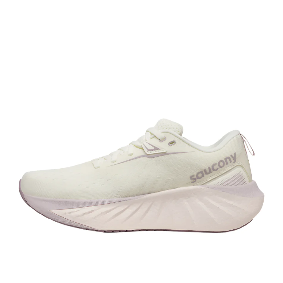 Saucony Women's Triumph 22 Running Shoes in Vanilla - Image 5